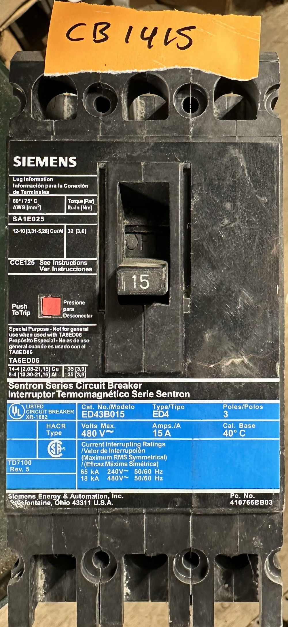 15 Amps, Siemens, 3-Pole, 480V Max., Fixed-Trip / Non-Adjustable, Molded-Case Circuit Breaker - Image 3