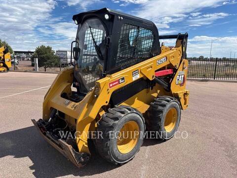 Cat 242D3, Skid Steer Loader, 2234 hours, S/N: HSX01784, 2021 - Image 1
