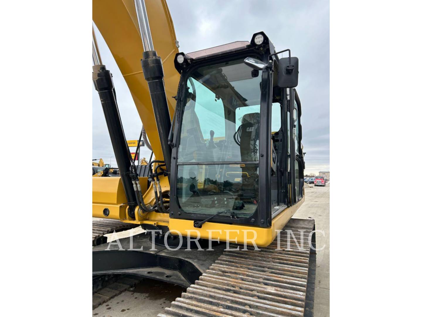 Caterpillar 330-07, 1972 hours, S/N: WCH50611, 2025 - Image 7