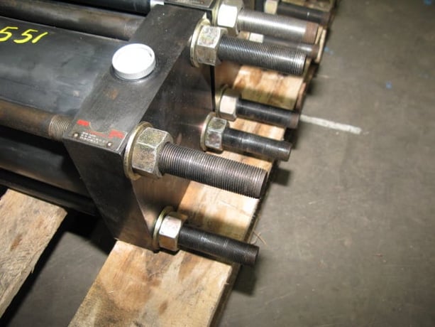 6" Bore, Hydroline hydraulic cylinder, 20" stroke, 3000 psi, 4" dia rod, double-action, #2551 (4 available) - Image 3