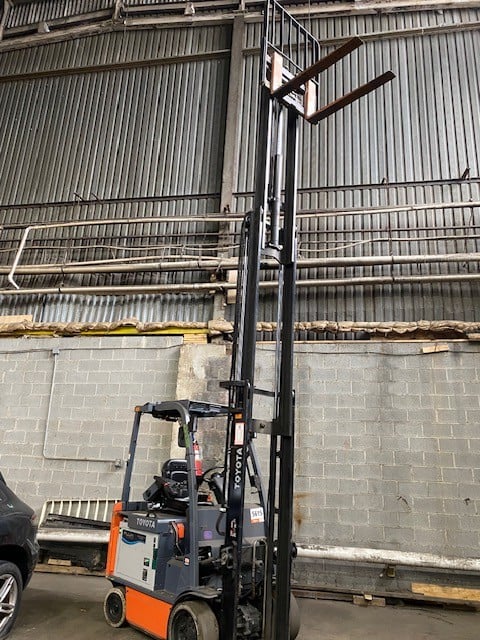 5000 lb. Toyota #8FBCU25, Elecrical Forklift, 500 hours, 2023 - Image 2