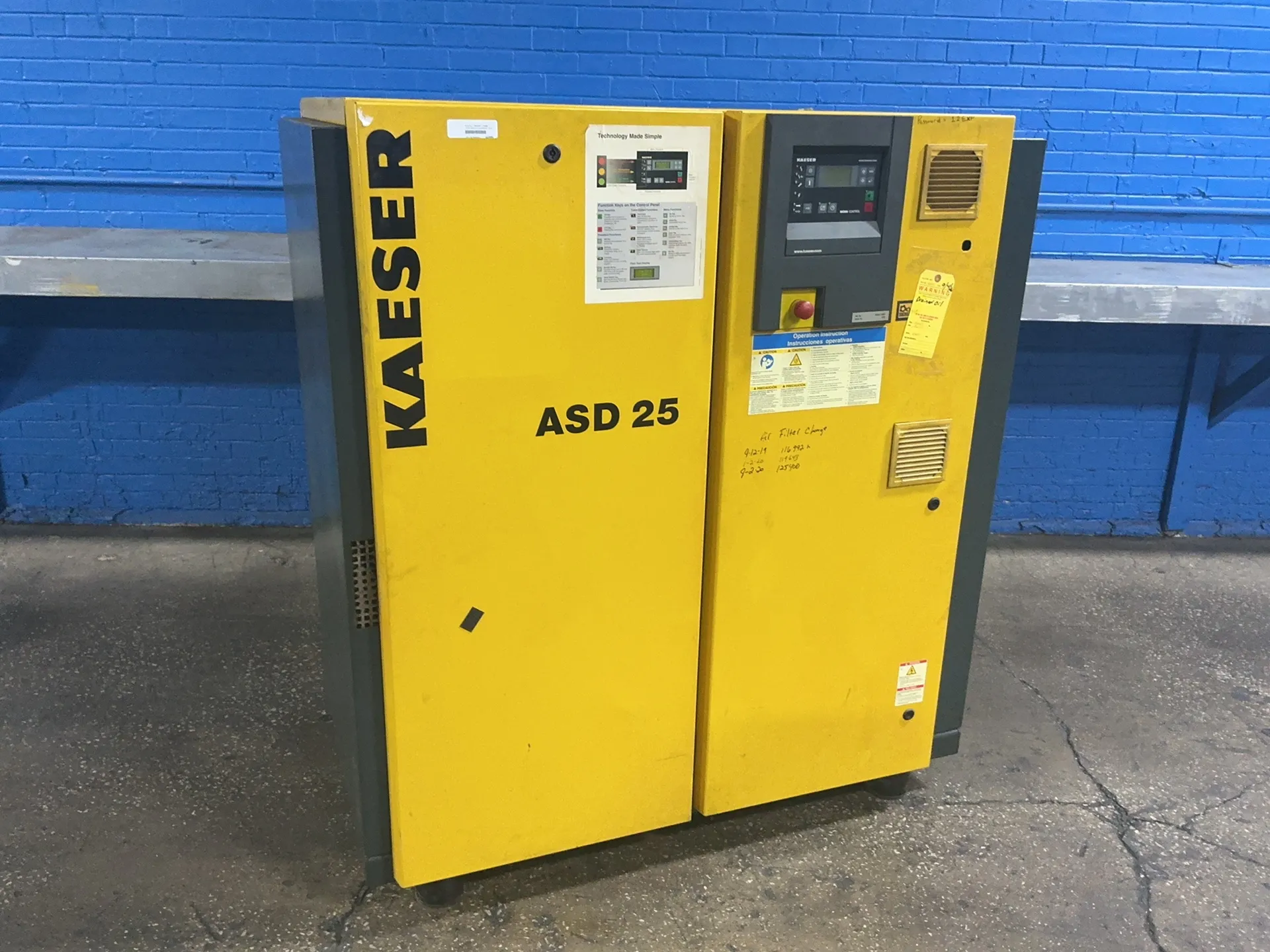 115 CFM, 125 PSIG, Kaeser #ASD25, rotary screw air compressor, 25 HP, 3550 RPM, 3 Ph., 208/230/460 V., 2005 - Image 1
