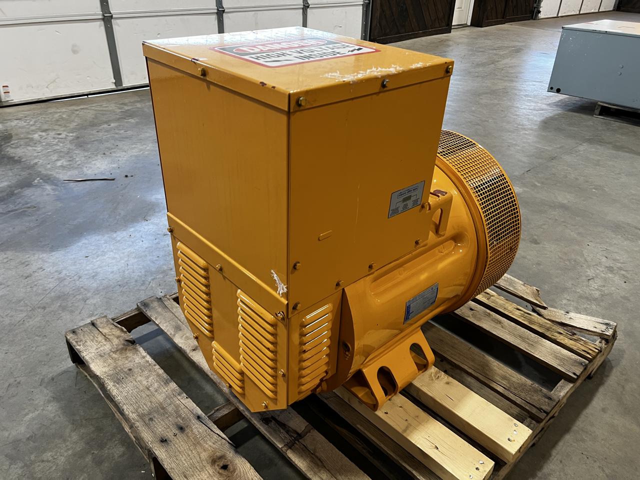 75 KW Mecc Alte Spa #ECO-34-13/4, generator end, 208 Volts, 3 Phase, 12 wire, 250 hours, 2005 - Image 2