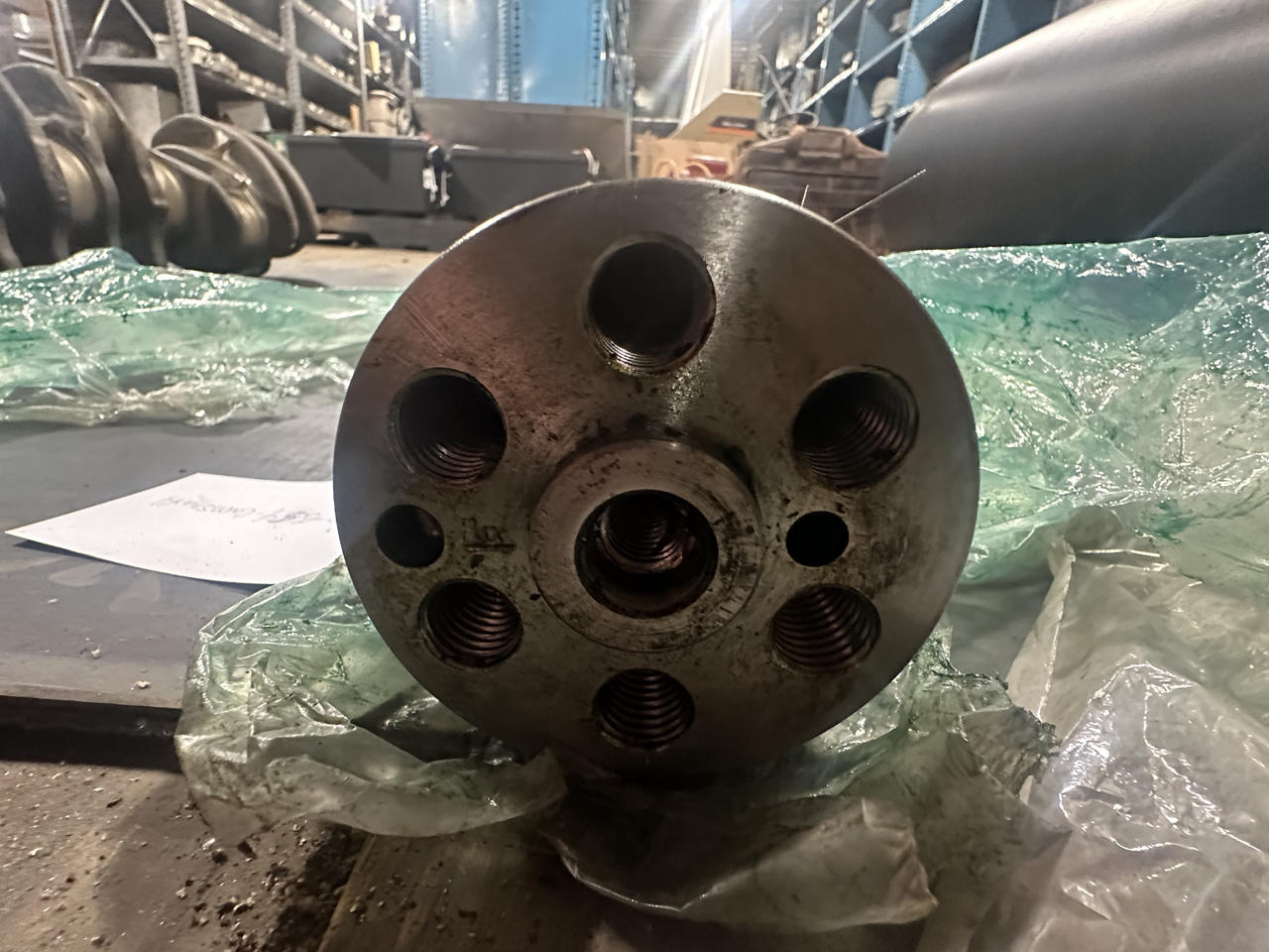 Caterpillar #420-9998, camshaft, fits C32 Tier 2 industrial or generator engine, 1500 HP, new - Image 4