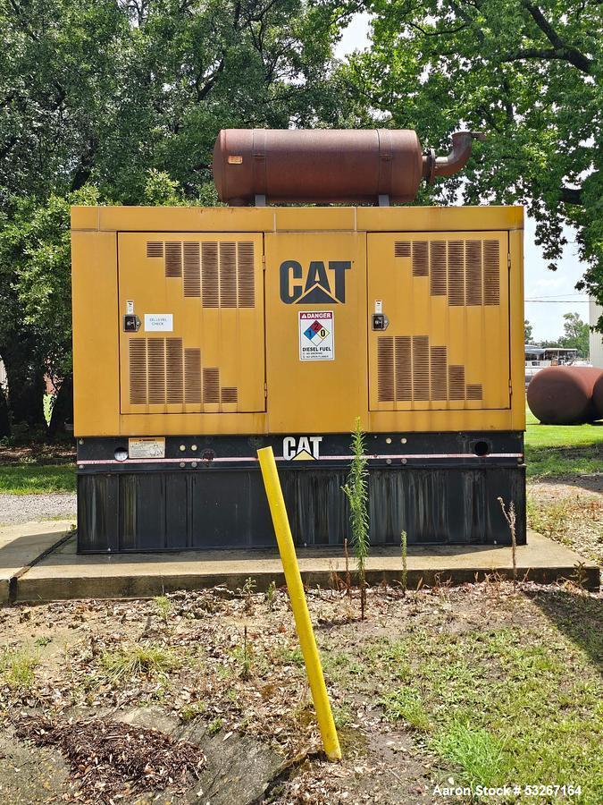 250 KW Caterpillar #3306DI, Diesel Generator, 480 Volts, 3-phase, 1800 RPM, 300 gallon base tank, transfer - Image 1