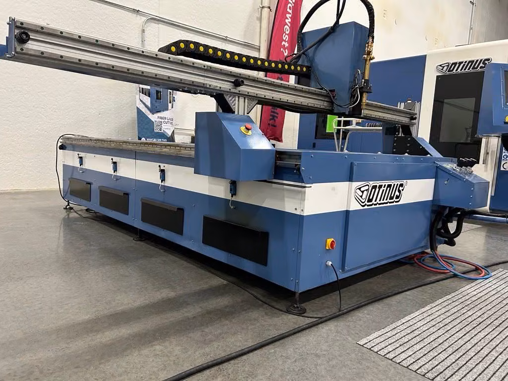 Otinus #PCV-3015-DG, CNC plasma & gas cutting machine, 10' x 5' work area, 9" gantry clearance, 5,510 lb. - Image 4