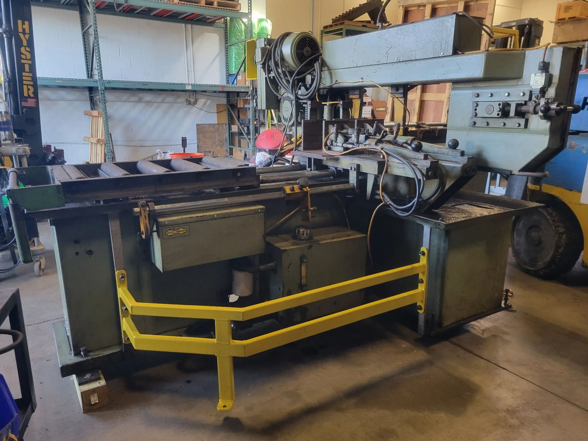 13" Hyd-Mech #S-20A, horizontal band saw, 75-330 FPM, flood coolant, 3 HP, 220 V., 3 Ph. - Image 3