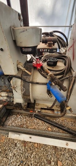 125 KW Tamper #8503GY-3M80DC-AM, natural gas generator set, 480 Volts, 3-phase, Waukesha 817 GU engine - Image 3