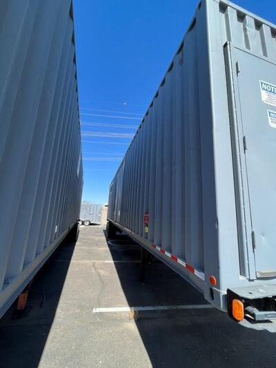800 KW Solar #Saturn-10, gas turbine generator package, 480 Volts, 3-phase, 60 Hz., Magna One generator end - Image 2