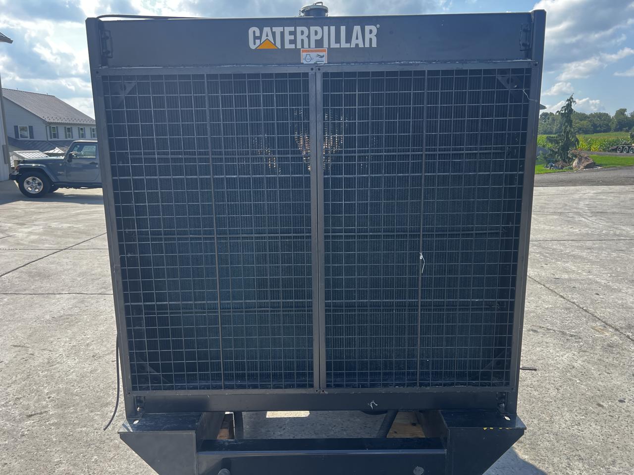 500 KW Caterpillar #3412, Diesel Generator Set, 240/480 Volts, 1800 RPM, SR4 generator end, circuit breaker - Image 2