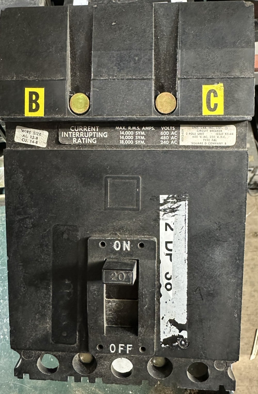 Square D Co., Fixed-Trip, Non-Adjustable MCCB Circuit Breaker, 2-Pole, 20A Max. Frame, 600 VAC / 250 VDC - Image 3