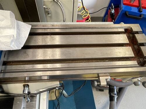 Baileigh #VM-949-3, vertical mill, 9" x 49" table, 28.5" X, 12" Y, 18" Z, 16" knee, 3 HP, 4200 RPM, NST40 - Image 7