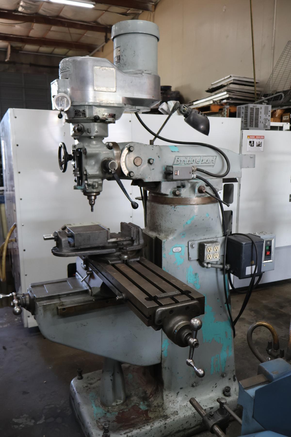 Bridgeport, vertical mill, 40" x9" tbl., 1 -1/2 HP, 32" X, 12" Y, 15" Z, 60-4200 RPM, R-8, 2J head, X-axis - Image 2