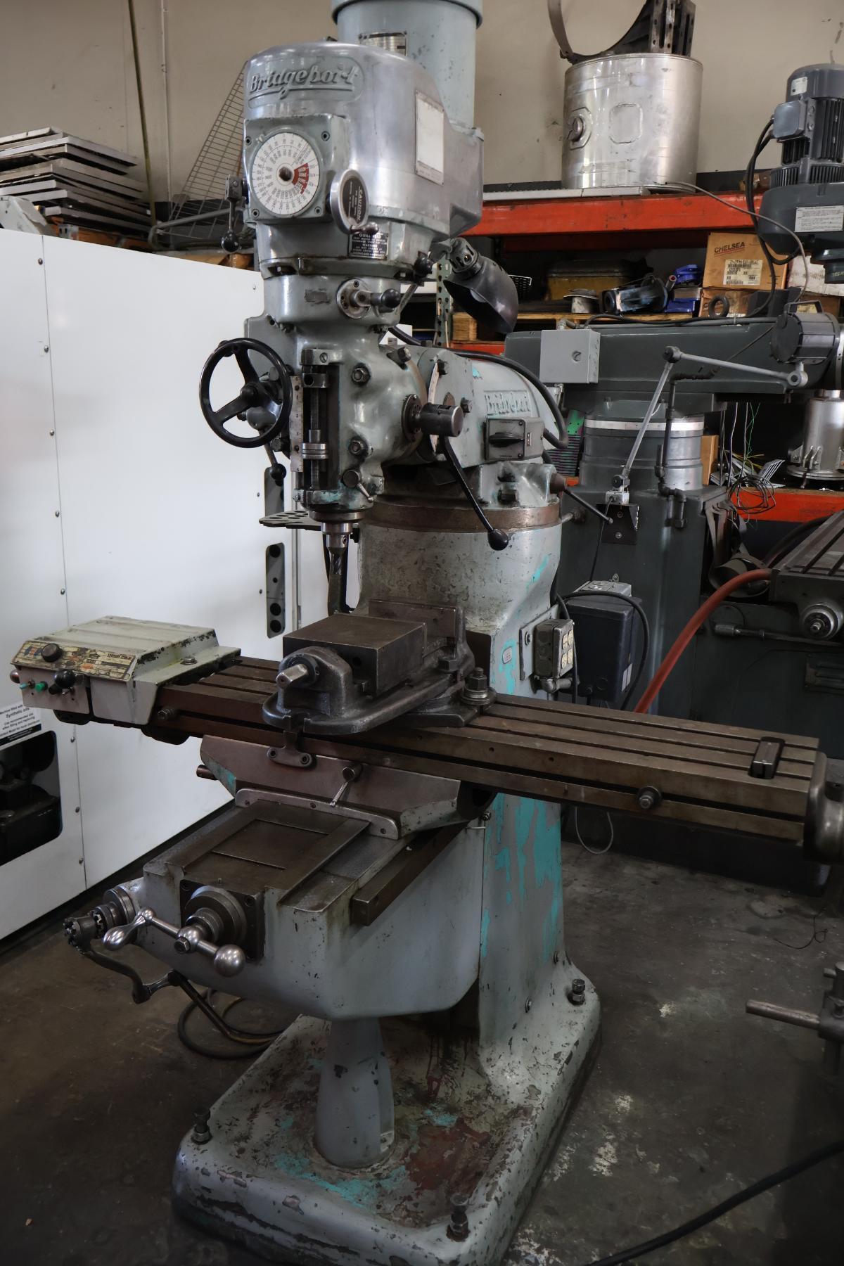 Bridgeport, vertical mill, 40" x9" tbl., 1 -1/2 HP, 32" X, 12" Y, 15" Z, 60-4200 RPM, R-8, 2J head, X-axis - Image 3