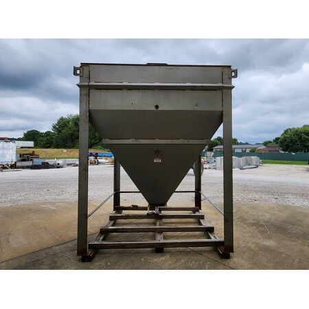 275 cu.ft. mild steel dry solids storage bin hopper, 95" square, 10' overall height, 18" flanged discharge - Image 4