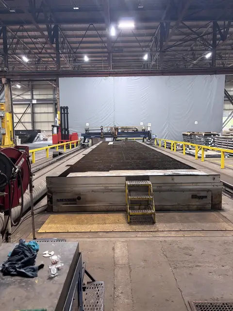Messer #MPC2000, CNC dual head plasma table, 13' x 61' table, (2) Hypertherm 400 amp plasma, Global - Image 1