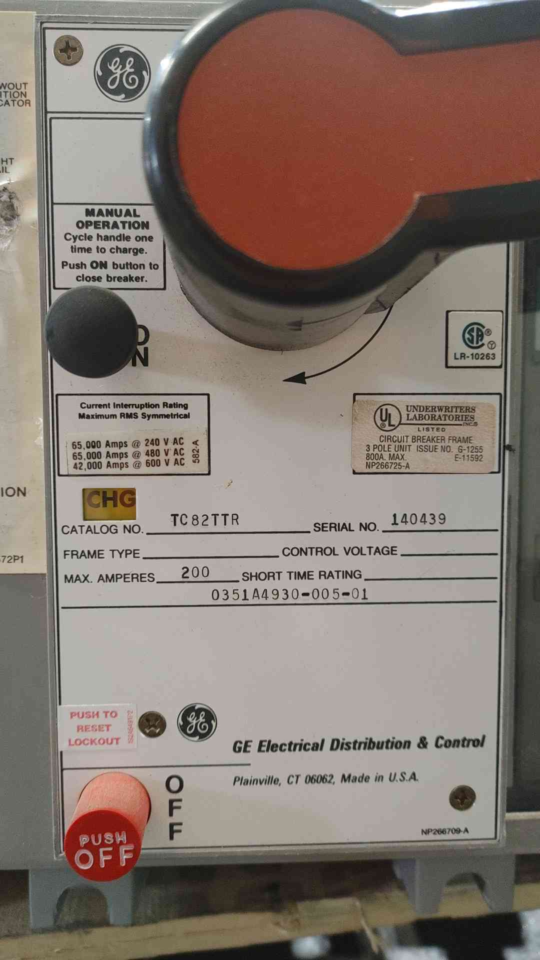200 Amps, General Electric, TC82TTR, Power Break circuit breaker, 800 amp frame, drawout, MicroVersaTrip Plus - Image 2