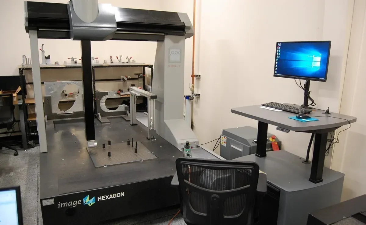 Hexagon #Global-Image-12.15.10, Coordinate Measuring Machine, 47.2" X, 59.1" Y, 39.4" Z, HP-S-X1H scanning - Image 1