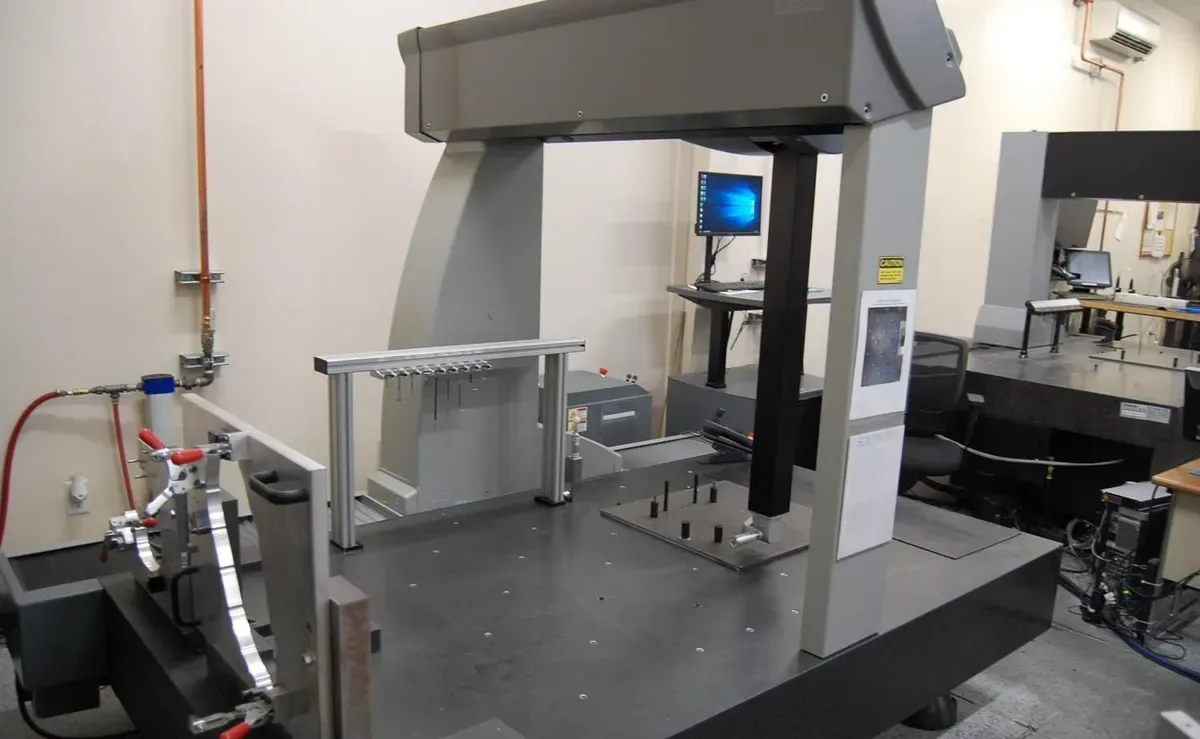 Hexagon #Global-Image-12.15.10, Coordinate Measuring Machine, 47.2" X, 59.1" Y, 39.4" Z, HP-S-X1H scanning - Image 3