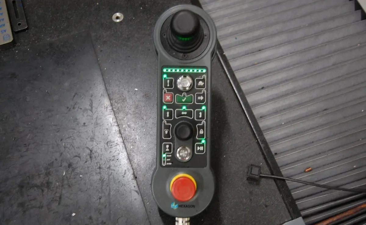 Hexagon #Global-Image-12.15.10, Coordinate Measuring Machine, 47.2" X, 59.1" Y, 39.4" Z, HP-S-X1H scanning - Image 5