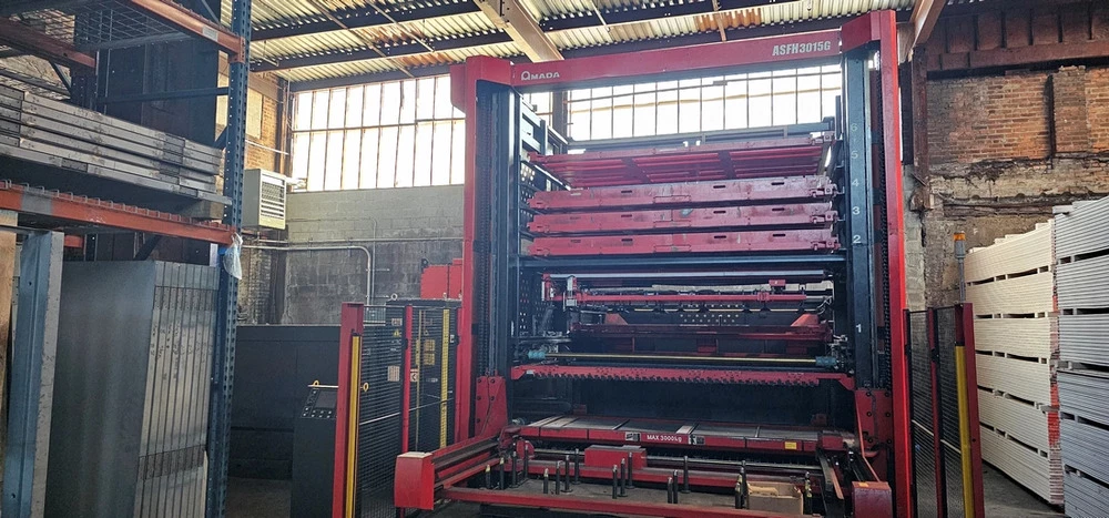 Amada #FOL-3015AJ, CNC Fiber Laser, 4000 watt, 122" X, 62" Y, 3.93" Z, 5' x 10' table, AMNC-F control, AS-LUL - Image 4