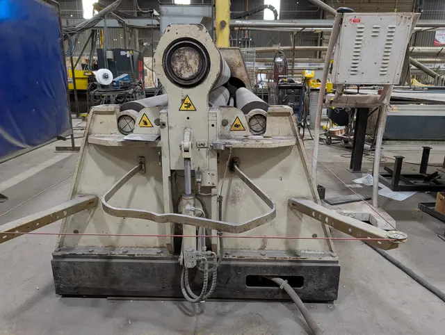 120" x 5/8" Davi #MCB-3030, 4-Roll Plate Bending Roll, control pedestal, 2008 - Image 5