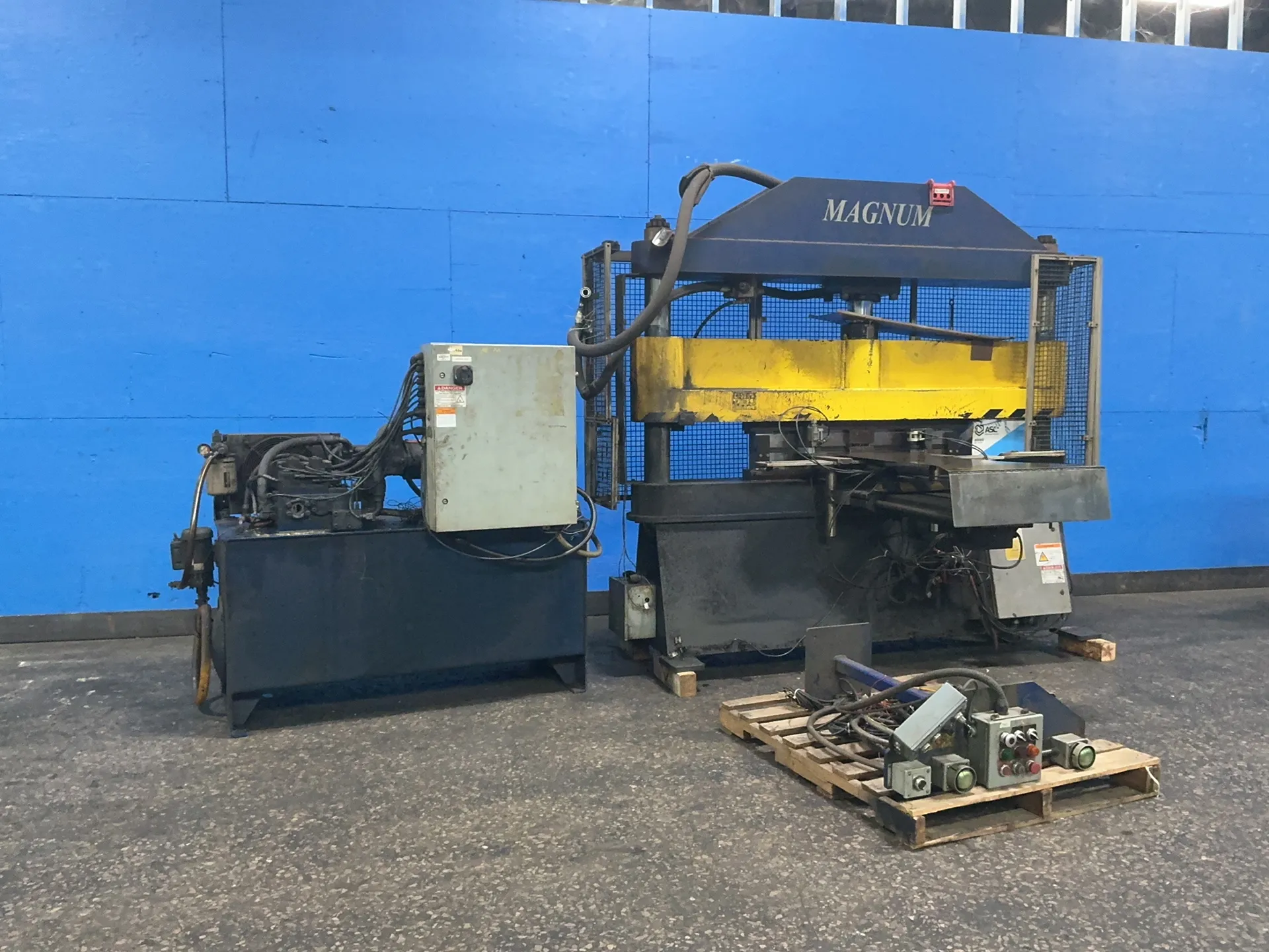 48.1 Ton, Magnum Press Automation #HTP50-30, hydraulic press, 7" ram bore, Autobend 6 Hurco control - Image 1