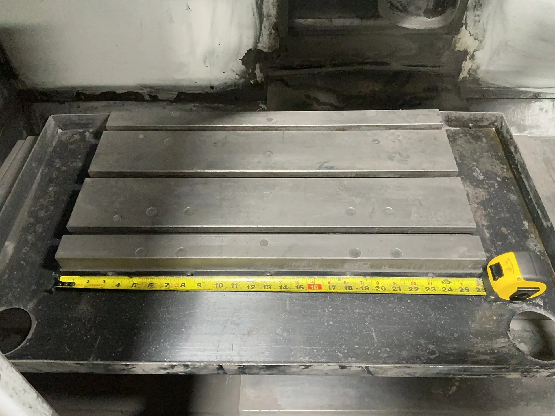 Haas #VF-1, CNC vertical machining center, 14" x 26" capacity, 20 position tool changer, Haas vector drive - Image 3