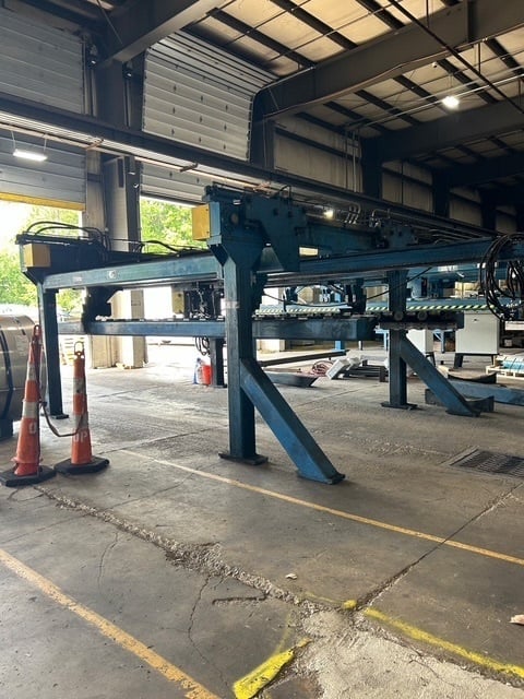 72" x 30,000 lb. Red Bud, sheet stacker, drop type, 20' max sheet length, (2) 121" lifting tables - Image 3