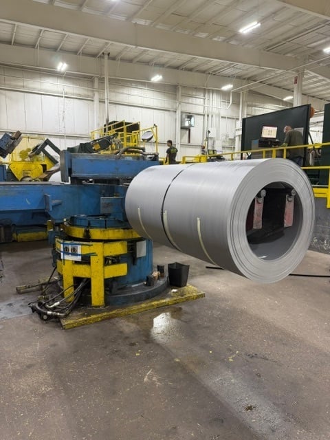 60,000 lb. Stamco, 4-arm exit turnstile, 82" arm, 49" passline, powered push-off, powered rotation, 10" x 4" - Image 3