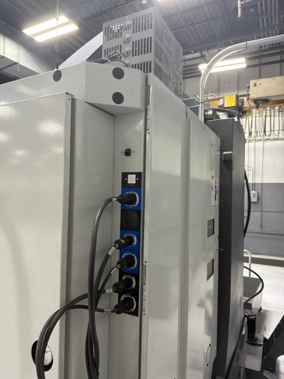 Haas #VF-3, CNC vertical machining center, 40" X, 20" Y, 25" Z, 48" x 18" table, 30 HP, 15,000 RPM, CAT 40 - Image 7