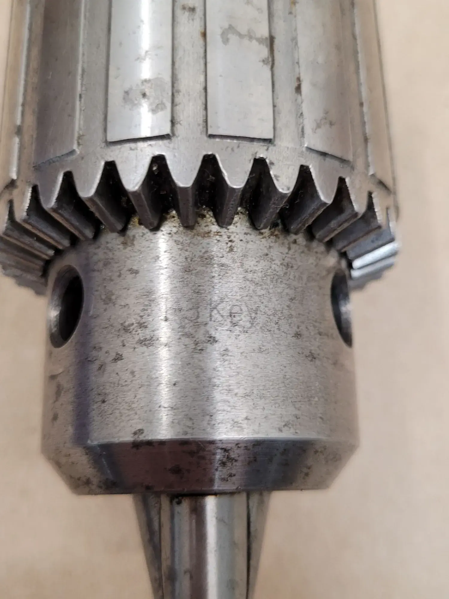 Accupro #65867830, drill chuck, 1/16" - 5/8" capacity, 5MT arbor, 3JT tapered mount, w/key - Image 4