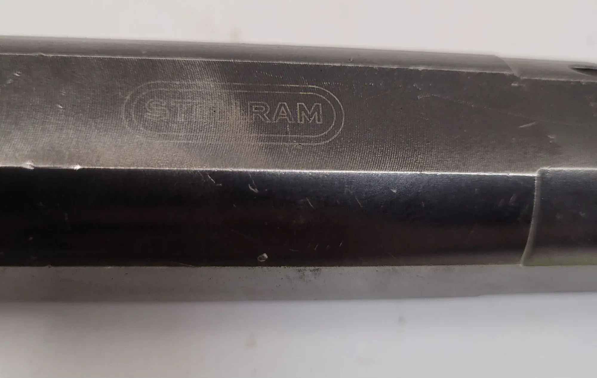 Stellram, boring bar, 1.250", 1.125" shank width, 4.5" OAL, for TP200 inserts - Image 3