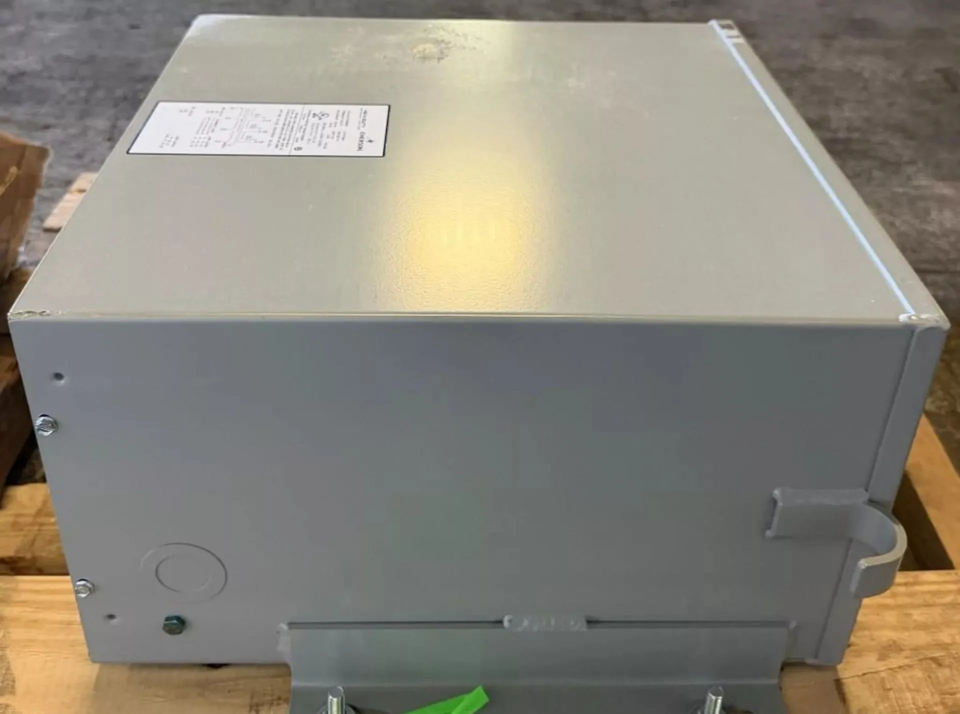 15 KVA 480 Primary, 208Y/120 Secondary, Emerson #HT1F15AS, dry type transformer, 3 Phase, NEMA 3R - Image 9