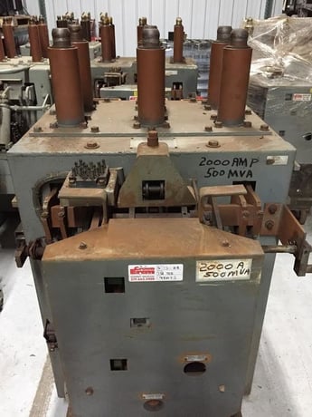 2000 Amps, General Electric, am-13.8- 500-5h-b - Image 1