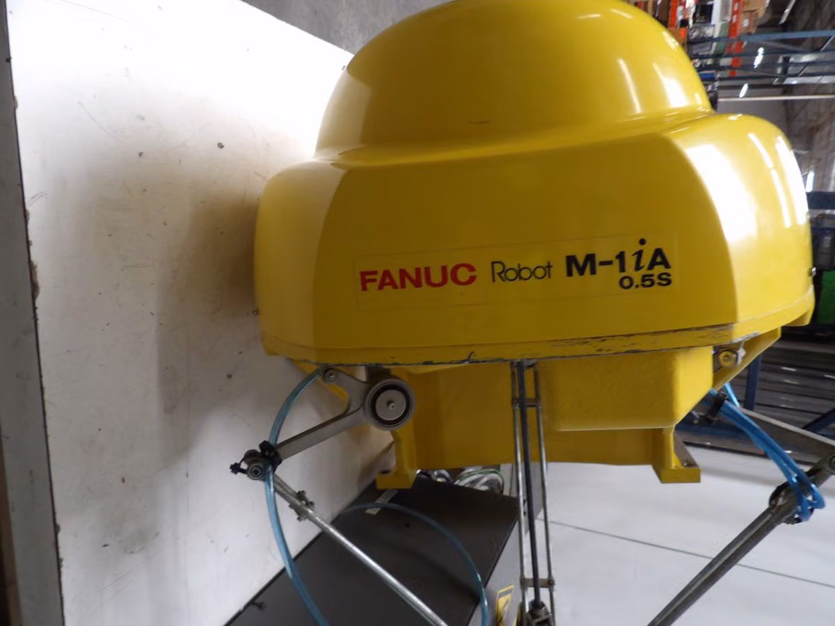Fanuc M-1iA/0.5S, 4-Axis delta robot, .5 kg payload, 280 mm reach, .02 mm repeatability, R-30iA Mate - Image 4