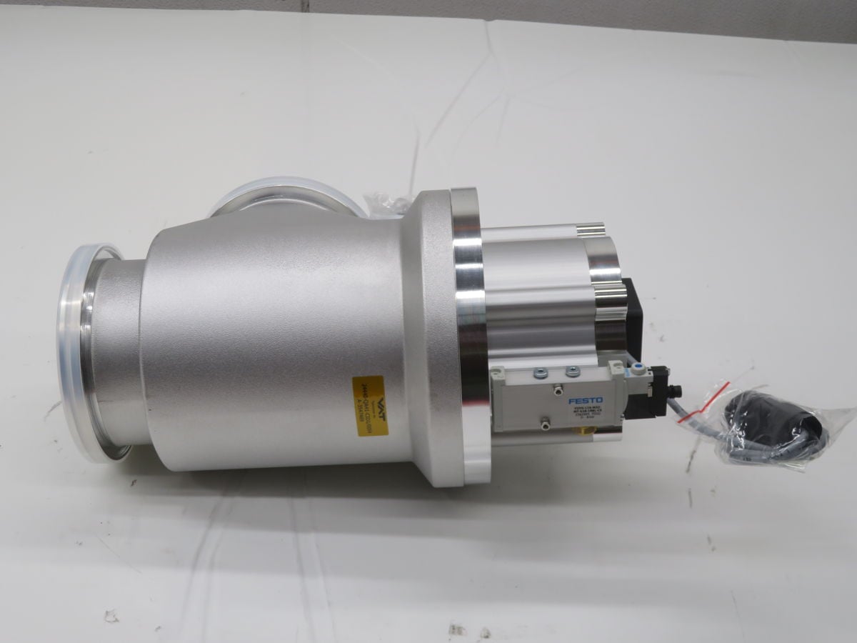 Pfeiffer #24440-QA41-CIDI/0054, electro-pneumatic angle vacuum valve, ISO-KF DN 50 flange, 1000 hPa max. - Image 3