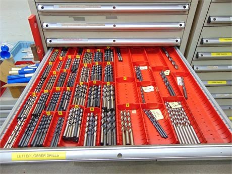 tool cabinet - Image 7