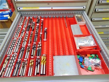 tool cabinet - Image 10