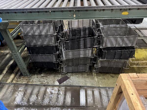 Midbrook, Hurricane #5030W/R/BO, 30" 3-stage Staibnless steel belt pass thru parts washer, 2003 - Image 10
