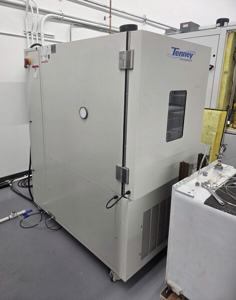 30" width x 32" D x 36" H Tenney TC Series #TC20RC2.0-A-WF4T-B, cycling chamber with Watlow F4T touchscreen - Image 2