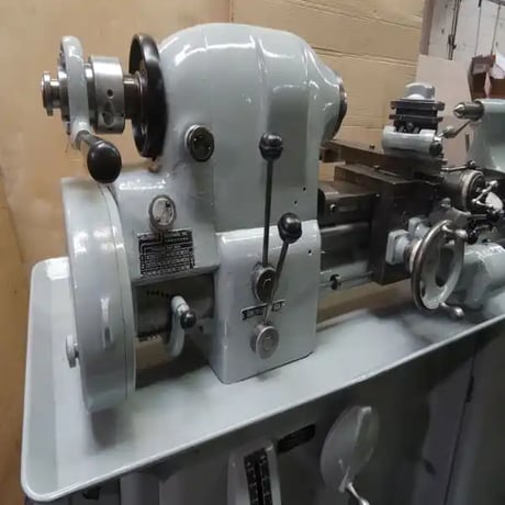 11" x 18" Hardinge #HC, 9" max workpiece diameter, 1.25"spindle bore, 1 HP, S35847 - Image 3