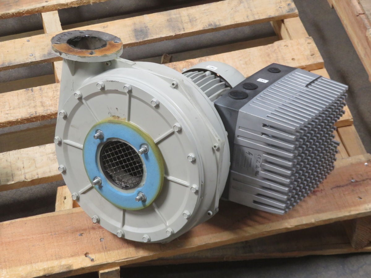 Lenze #HRD1TFUK-105/0.9, Inverter Blower Assembly, 1.5 kW, 2 HP, 400/500 V., 3 Ph., E82MV152-4B001 - Image 1