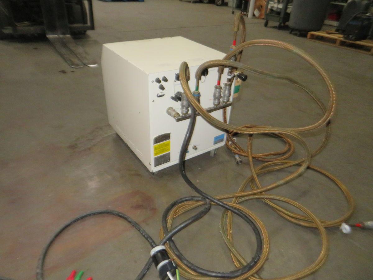 APD Cryogenics #HC-4, Water Cooled Cryogenic Compressor, 220 V., 1 Ph. - Image 3