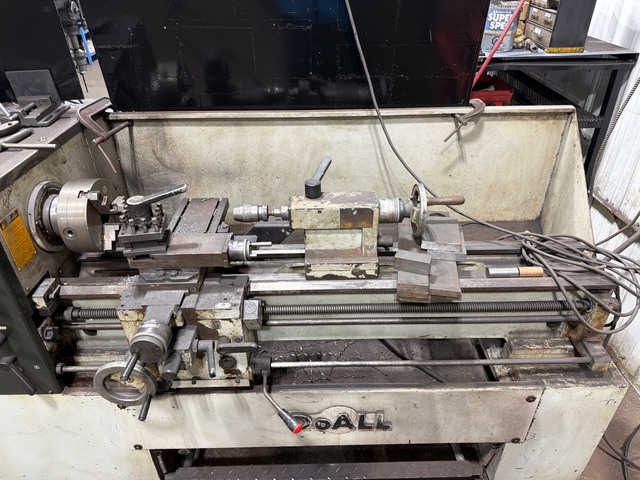 13" x 40" Doall #LT13, Engine Lathe, D1-6 Spindle, MT3 Tailstock, 2500 RPM, 5 HP - Image 3