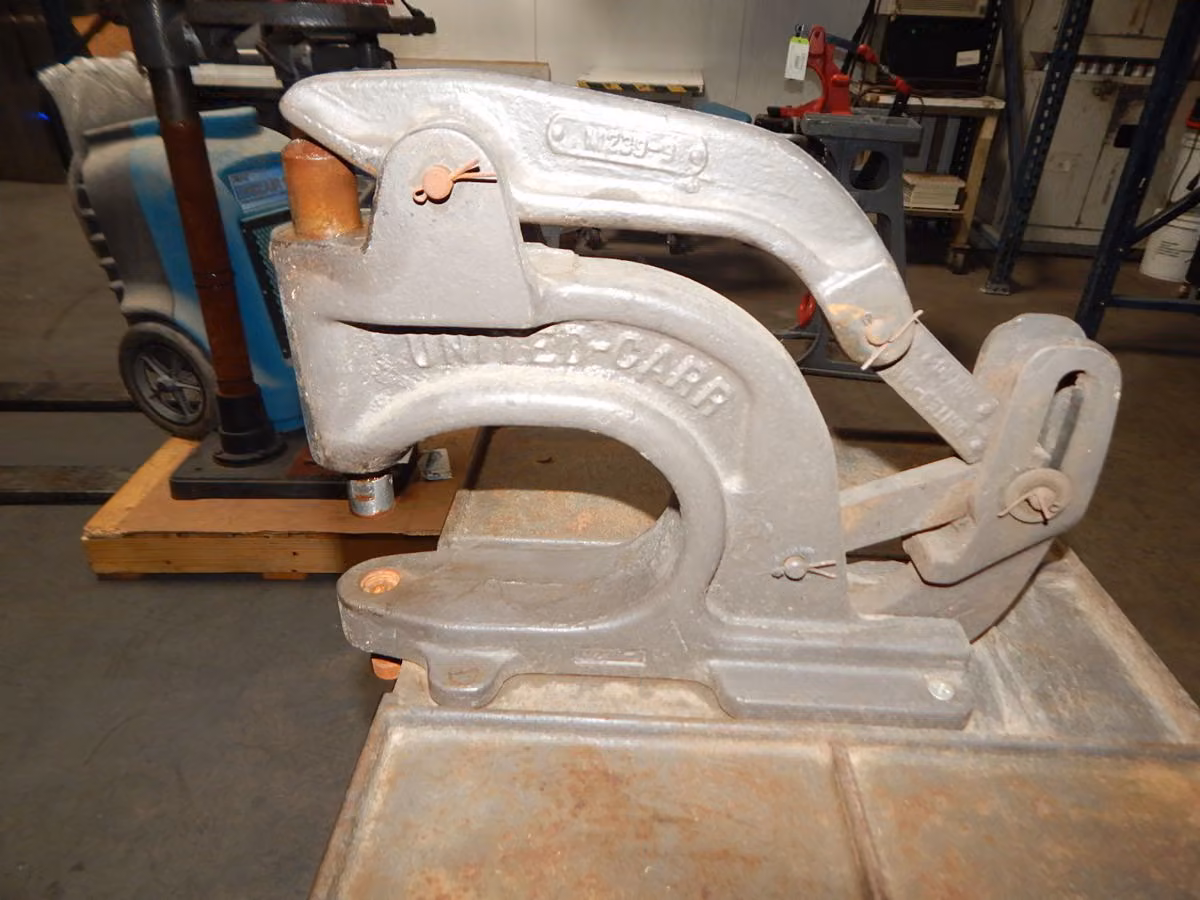 United Carr #M239-9, Kick Press - Image 5