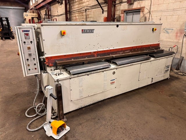1/4" x 10' Ermak #HGS-10-1/4, Hydraulic Power Squaring Shear, 39.4" backgauge stroke, 15 HP, 15 hold downs - Image 6