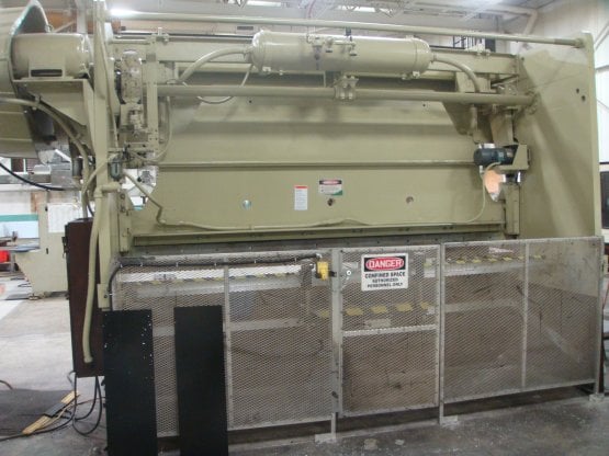 225 Ton, Wysong #225-12, mechanical press brake, 12' overall, 3" stroke, 12" max die space, 5" ram adj., 8' - Image 3