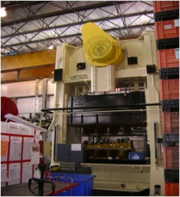 200 Ton, Verson #H-200-96X60, hydraulic press, 20" stroke, 45" Shut Height, 6" adj., 96" x 60" bed & ram - Image 1