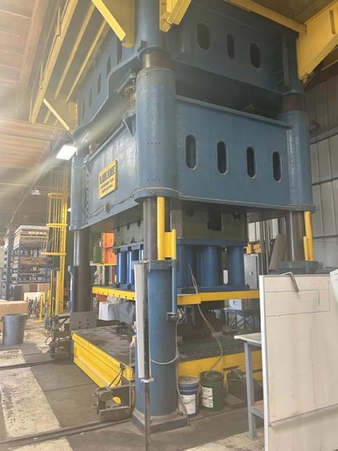 2100 Ton, Lake Erie, double action 4-post hydraulic press, 37" stroke, 76" daylight, 126" x 114" rolling - Image 3